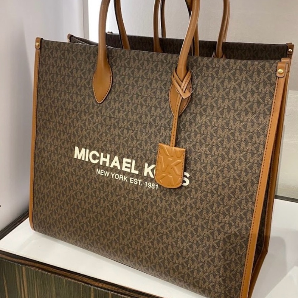 Michael Kors large tote